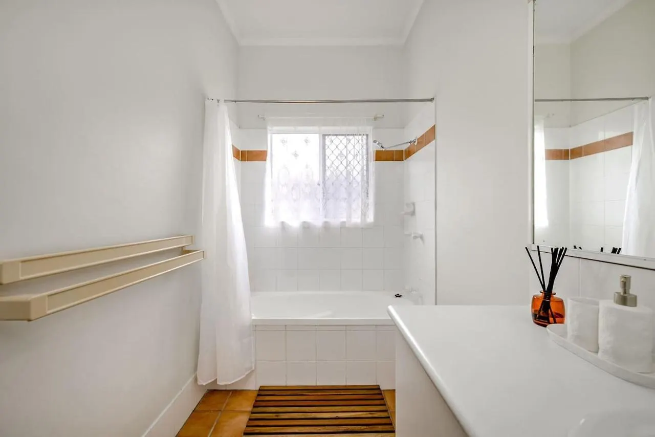 Holiday home The Garden Nook - Your Cairns Home Away From Home Smithfield Australia